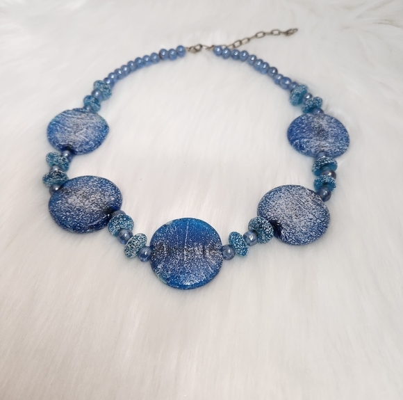Jewelry - Elegant Blue Necklace with Glass Circular Beads and Silver Clasp
